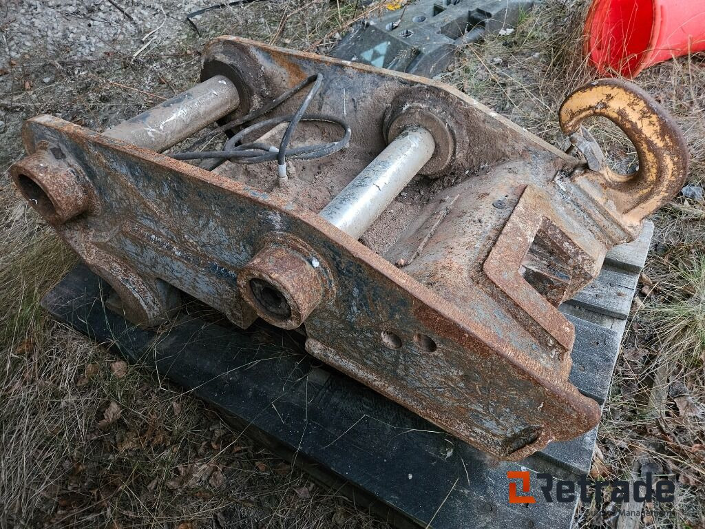 Hydrauliskt redskapsfäste Caterpillar 330 - Construction machinery: picture 3 Hydrauliskt redskapsfäste Caterpillar 330 - Construction machinery: picture 3