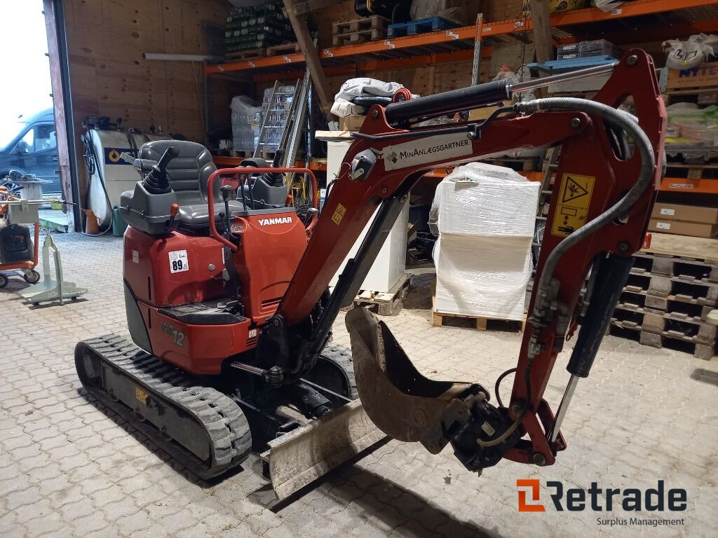 Yanmar Vio12 minigraver - Construction machinery: picture 3 Yanmar Vio12 minigraver - Construction machinery: picture 3