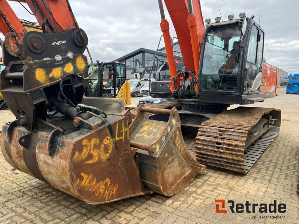 HITACHI ZAXIS 350 LC Gravemaskine / HITACHI ZAXIS 350 LC Excavator / - Crawler excavator: picture 2 HITACHI ZAXIS 350 LC Gravemaskine / HITACHI ZAXIS 350 LC Excavator / - Crawler excavator: picture 2