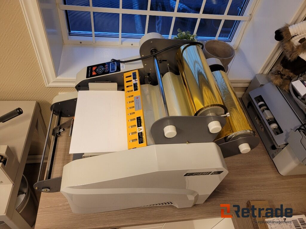 Folieringsmaskin och laminat MULTILAM F350 RW Dual - Industrial equipment: picture 2 Folieringsmaskin och laminat MULTILAM F350 RW Dual - Industrial equipment: picture 2