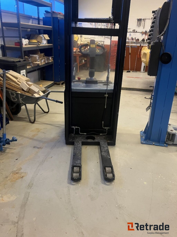 Stable snile RY S16L - Lite brukt - Industrial equipment: picture 2 Stable snile RY S16L - Lite brukt - Industrial equipment: picture 2