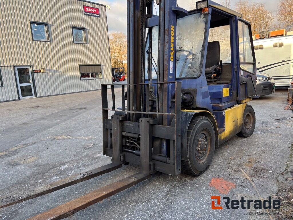Komatsu FD40t-7 truck - Diesel forklift: picture 2 Komatsu FD40t-7 truck - Diesel forklift: picture 2