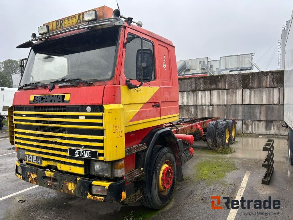 Veteranlastbil SCANIA R142H 6x2 chassi - Other machinery: picture 1 Veteranlastbil SCANIA R142H 6x2 chassi - Other machinery: picture 1