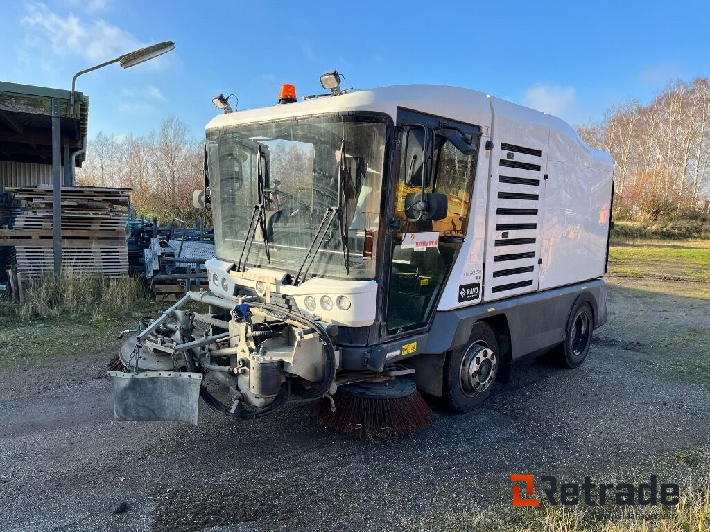 RAVO E6 feje-suge lastbil 3 koste. - Road sweeper: picture 1 RAVO E6 feje-suge lastbil 3 koste. - Road sweeper: picture 1