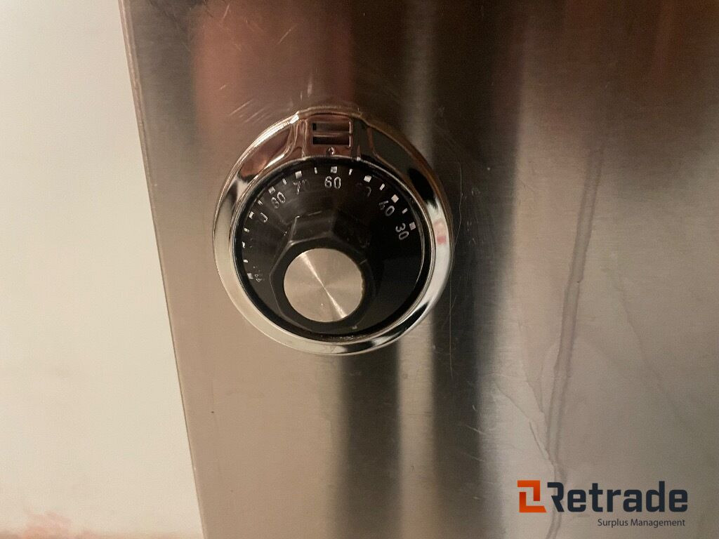 Tallriksdispenser/Tallriksvärmare - Food processing equipment: picture 2 Tallriksdispenser/Tallriksvärmare - Food processing equipment: picture 2