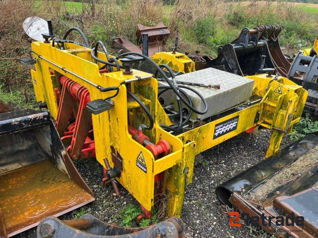 Thomson Rail Fastclip clipper / rail clipper - Construction equipment: picture 5 Thomson Rail Fastclip clipper / rail clipper - Construction equipment: picture 5