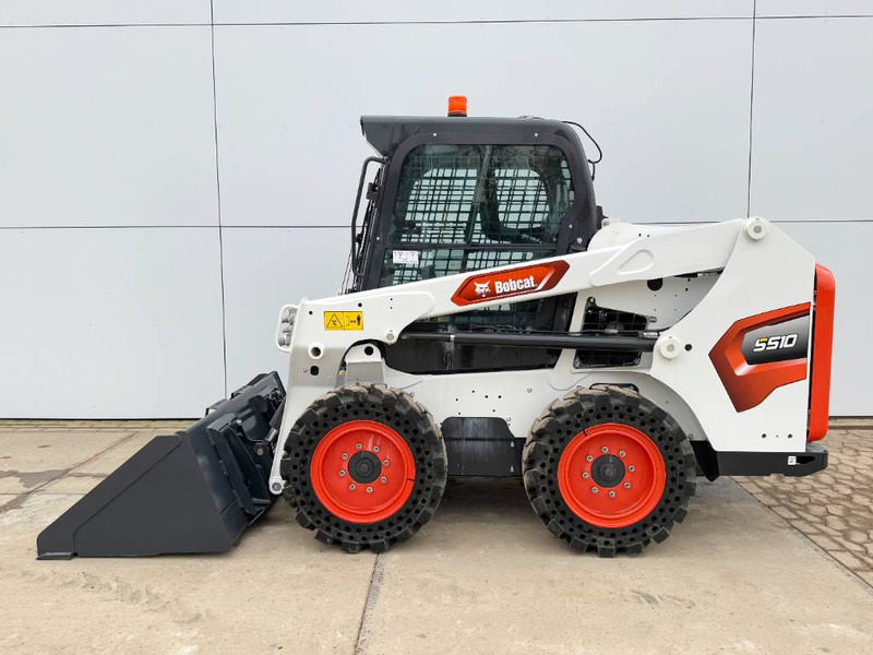 Bobcat S510 - New / Unused / Closed Cabine / AC - Skid steer loader: picture 2 Bobcat S510 - New / Unused / Closed Cabine / AC - Skid steer loader: picture 2