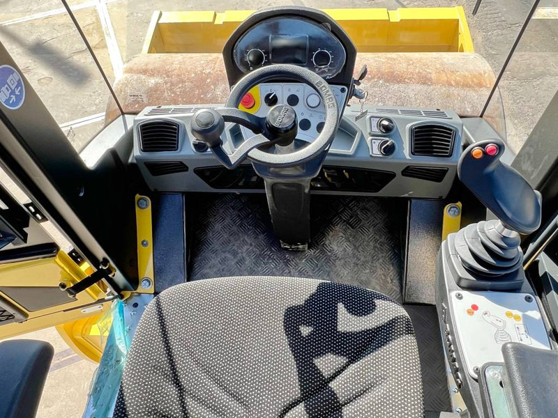 New Roller Bomag BW177 D-5 - Unused / - CE + EPA / Deutz Engine: picture 8