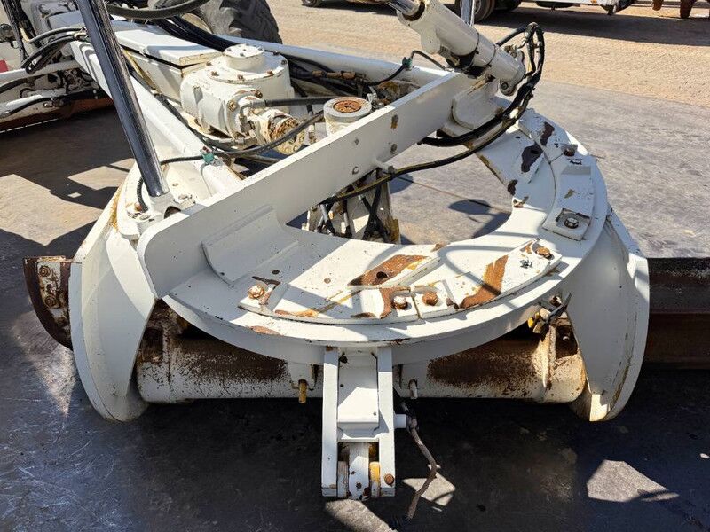 Grader Cat 120M - CE / Front Blade + Ripper / Auto Greasing: picture 20