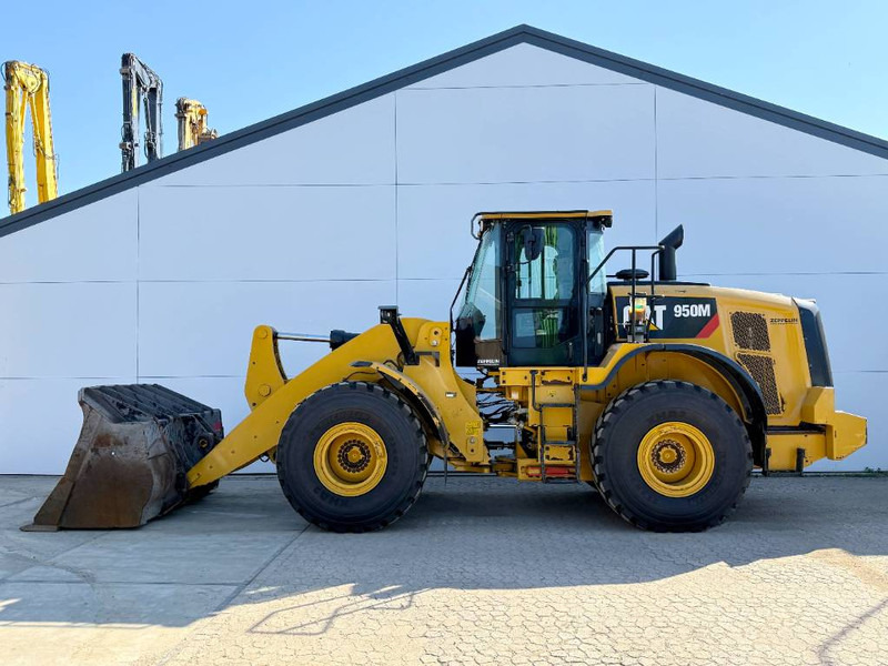 Cat 950M - New Michelin Tyres / German Machine - Wheel loader: picture 1 Cat 950M - New Michelin Tyres / German Machine - Wheel loader: picture 1