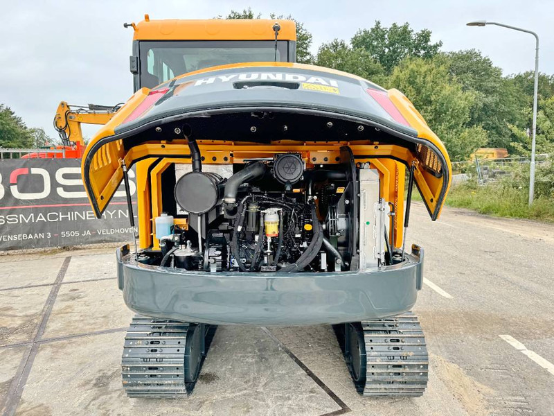 Mini excavator Hyundai HX60 - New / Unused / 2024 Model: picture 18