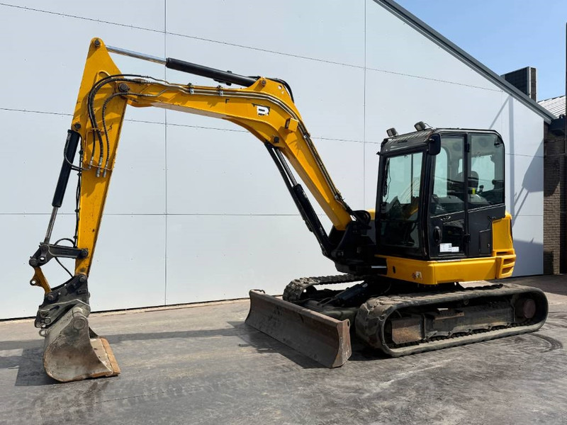 JCB 86C-1 - Hammer Lines / Quick Coupler - Mini excavator: picture 2 JCB 86C-1 - Hammer Lines / Quick Coupler - Mini excavator: picture 2