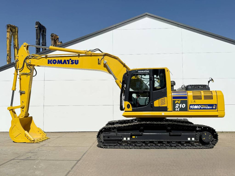 Komatsu PC210LC-10M0 - New / Unused / Hammer Lines - Crawler excavator: picture 1 Komatsu PC210LC-10M0 - New / Unused / Hammer Lines - Crawler excavator: picture 1