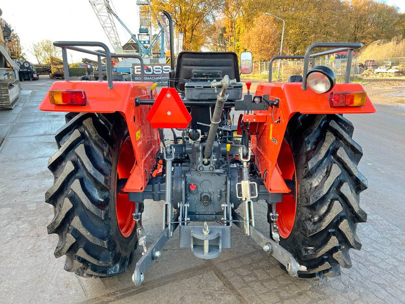 Kubota MU4501 4WD 45HP - Farm tractor: picture 3 Kubota MU4501 4WD 45HP - Farm tractor: picture 3