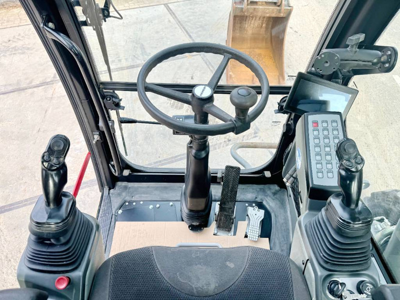 Wheel excavator Liebherr A920 EW Litronic - Likufix: picture 8