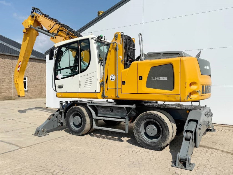 Liebherr LH22M Litronic - German Machine / Auto Greasing - Waste/ Industry handler: picture 2 Liebherr LH22M Litronic - German Machine / Auto Greasing - Waste/ Industry handler: picture 2