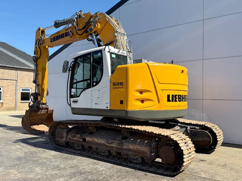 Liebherr R926LC Compact - Hammer Lines / Quick Coupler - Crawler excavator: picture 3 Liebherr R926LC Compact - Hammer Lines / Quick Coupler - Crawler excavator: picture 3