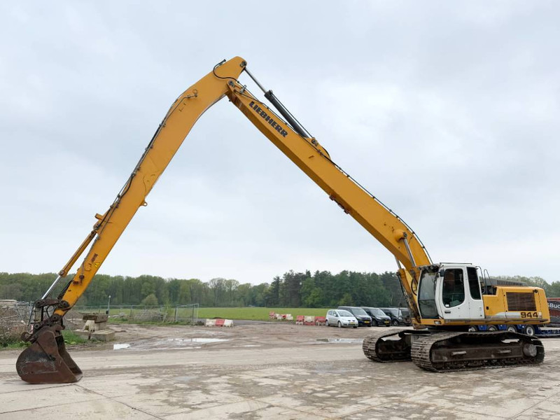 Liebherr R944C - 19m Long Reach / EXTRA ARM INCLUDED - Crawler excavator: picture 1 Liebherr R944C - 19m Long Reach / EXTRA ARM INCLUDED - Crawler excavator: picture 1