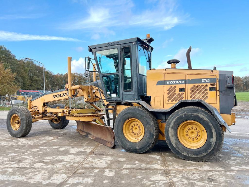 Volvo G740B - Good Working Condition / Multiple Units - Grader: picture 2 Volvo G740B - Good Working Condition / Multiple Units - Grader: picture 2