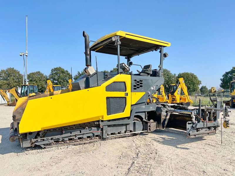 Volvo P7820C - 6 Meter Paving Width / Topcon GPS - Asphalt paver: picture 1 Volvo P7820C - 6 Meter Paving Width / Topcon GPS - Asphalt paver: picture 1