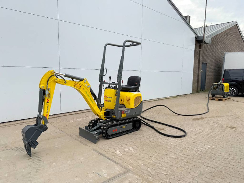 WACKER NEUSON 803 Dual Power - New / Unused / Hydr Undercarriage - Mini excavator: picture 3 WACKER NEUSON 803 Dual Power - New / Unused / Hydr Undercarriage - Mini excavator: picture 3