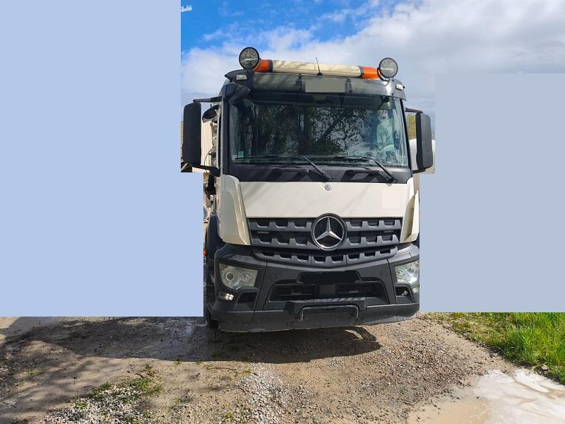 Mercedes Actros 3243 - Truck mounted aerial platform: picture 1 Mercedes Actros 3243 - Truck mounted aerial platform: picture 1