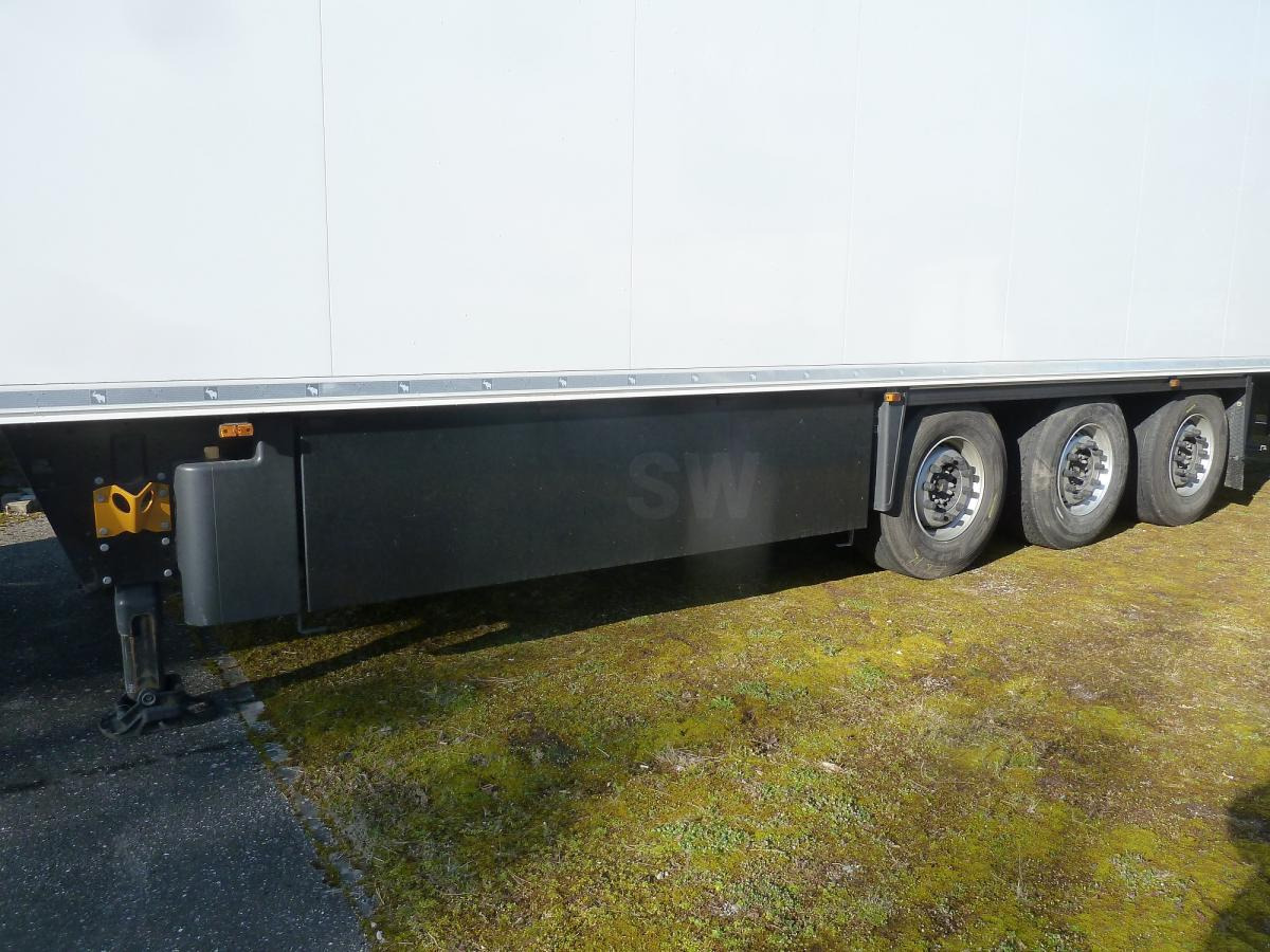 Schmitz Cargobull SKO - Refrigerator semi-trailer: picture 3 Schmitz Cargobull SKO - Refrigerator semi-trailer: picture 3