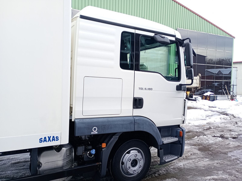 MAN TGL 8.180 4x2 Euro 6 Koffer LBW AHK (43) - Box truck: picture 2 MAN TGL 8.180 4x2 Euro 6 Koffer LBW AHK (43) - Box truck: picture 2