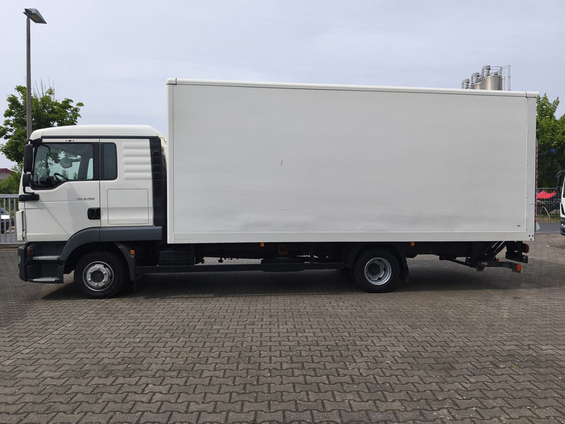 MAN TGL 8.190 Koffer gFH AHK LBW Euro 6 4x2 (11) - Box truck: picture 5 MAN TGL 8.190 Koffer gFH AHK LBW Euro 6 4x2 (11) - Box truck: picture 5