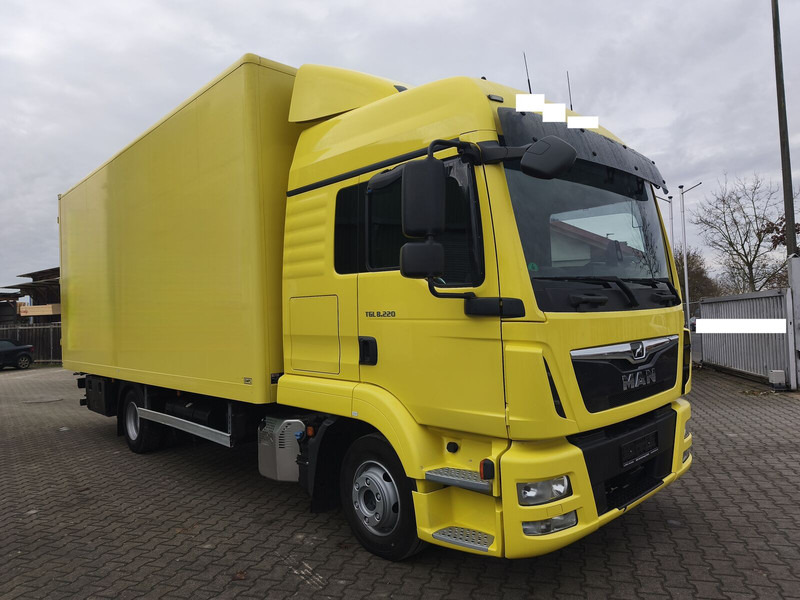 MAN TGL 8.220 - Box truck: picture 2 MAN TGL 8.220 - Box truck: picture 2