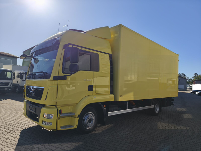 MAN TGL 8.220 - Box truck: picture 2 MAN TGL 8.220 - Box truck: picture 2