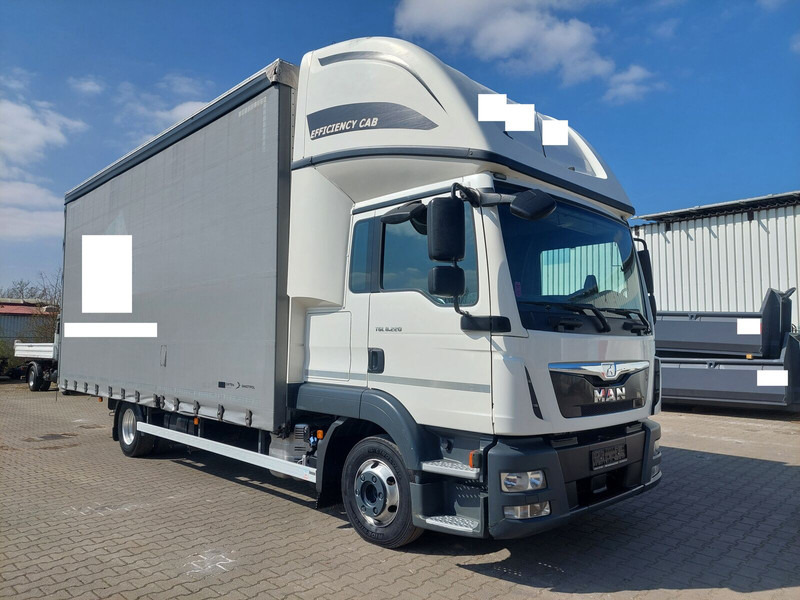 MAN TGL 8.220 - Curtain side truck: picture 2 MAN TGL 8.220 - Curtain side truck: picture 2