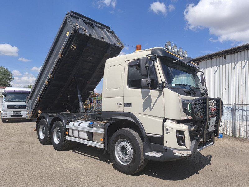 Volvo FMX 460 Meiller Dreiseitenkipper Bordmatik EEV 6x4 AHK (1) - Tipper: picture 4 Volvo FMX 460 Meiller Dreiseitenkipper Bordmatik EEV 6x4 AHK (1) - Tipper: picture 4