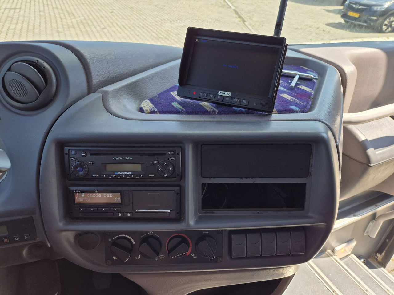 IRISBUS Iveco 330 KM / Solar Panels / NEW Equiped leasing IRISBUS Iveco 330 KM / Solar Panels / NEW Equiped: picture 8