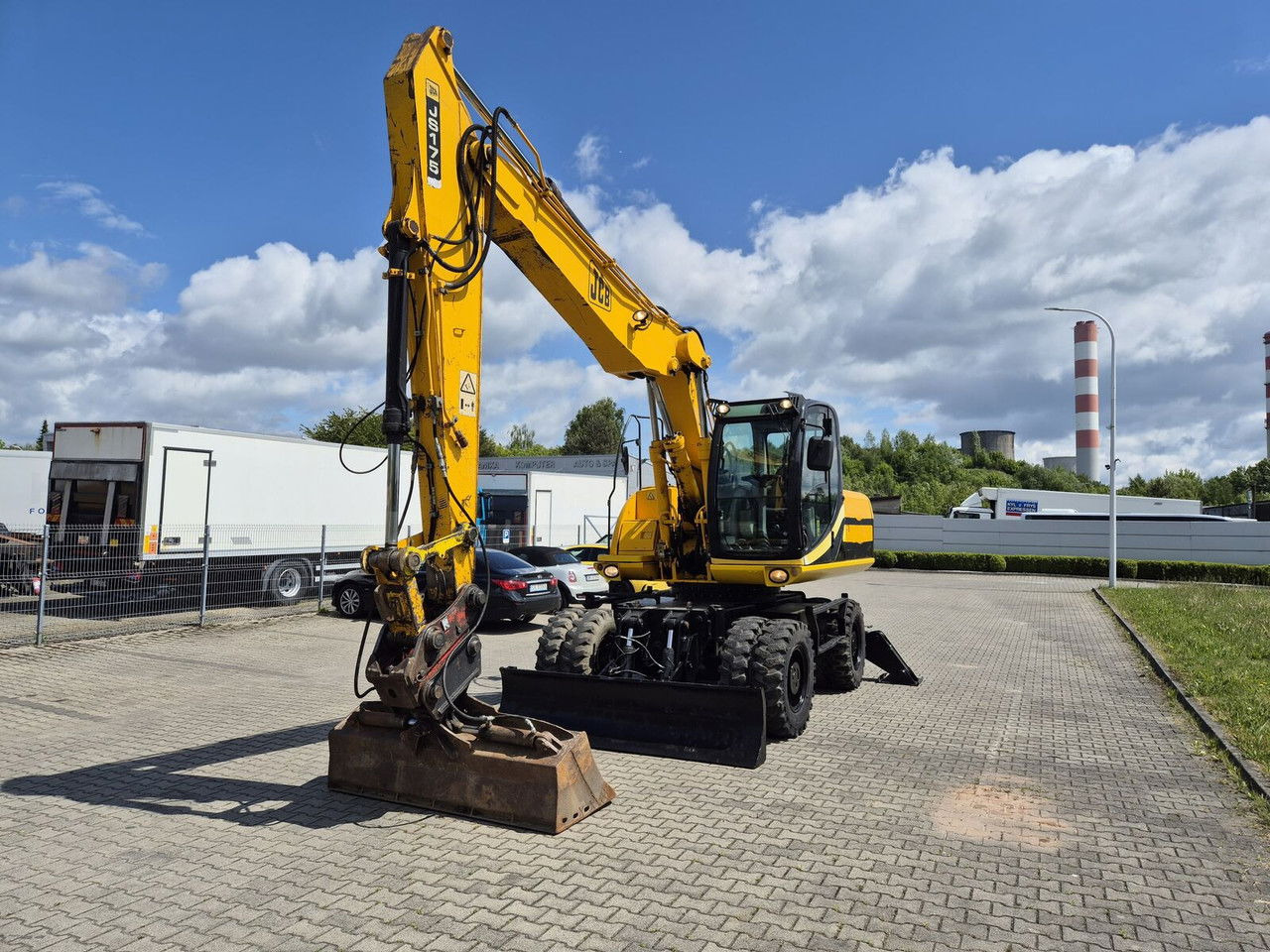 JCB JS 175 W / NEW Tire / 1 Owner / Serviced - Wheel excavator: picture 5 JCB JS 175 W / NEW Tire / 1 Owner / Serviced - Wheel excavator: picture 5