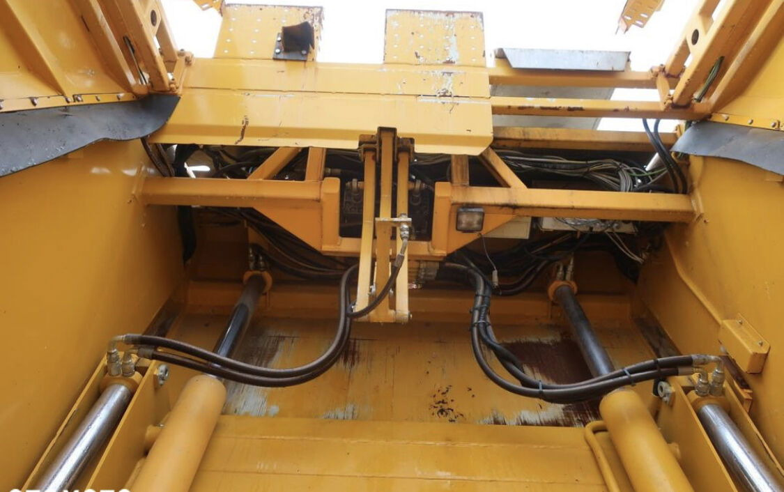 New Garbage truck body Kadussis CRV2000 Like NTM, Steco - Like NEW Kadussis CRV2000 Like NTM, Steco - Like NEW: picture 10 New Garbage truck body Kadussis CRV2000 Like NTM, Steco - Like NEW Kadussis CRV2000 Like NTM, Steco - Like NEW: picture 10