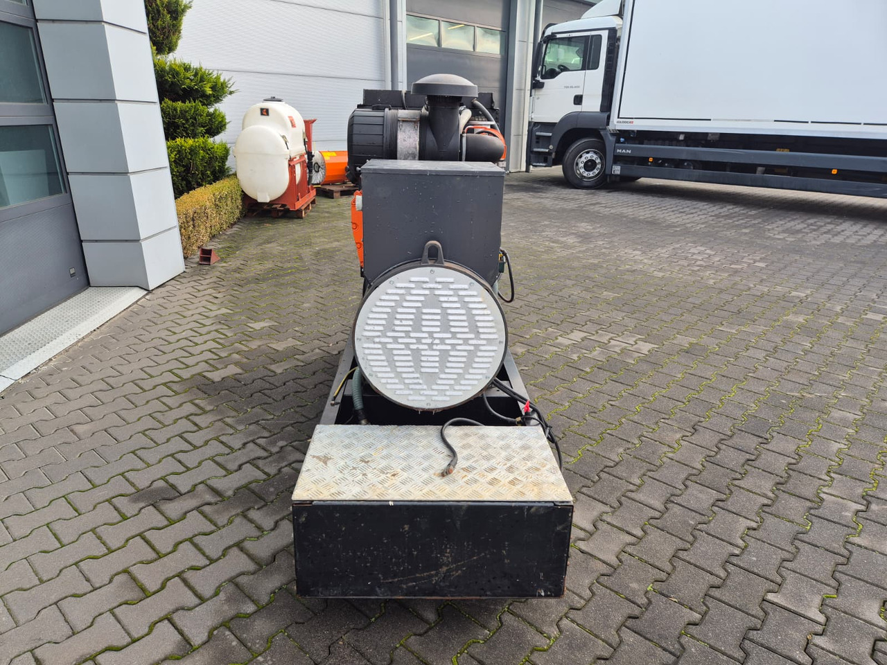 New Generator set MECALAC ECP34 2S4 - Iveco Engine,126kVA,New oils, filters, Mecc Alte ECP34 2S4 - Iveco Engine,126kVA,New oils, filters, Like New: picture 6 New Generator set MECALAC ECP34 2S4 - Iveco Engine,126kVA,New oils, filters, Mecc Alte ECP34 2S4 - Iveco Engine,126kVA,New oils, filters, Like New: picture 6