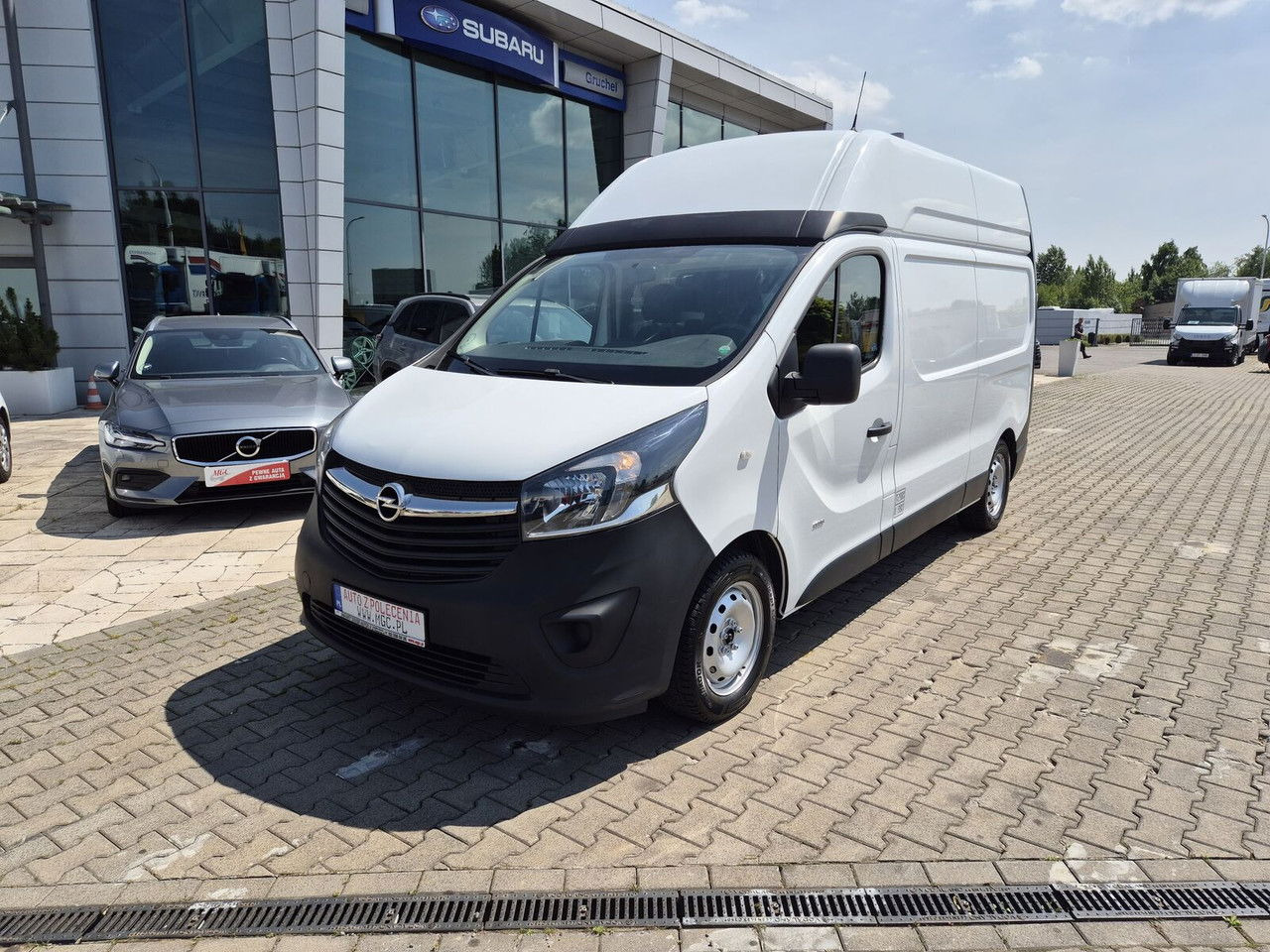 Opel Vivaro 2900 / 125KM / L2H2 Maxi / Mobile Service / 1 Owner - Small van: picture 2 Opel Vivaro 2900 / 125KM / L2H2 Maxi / Mobile Service / 1 Owner - Small van: picture 2