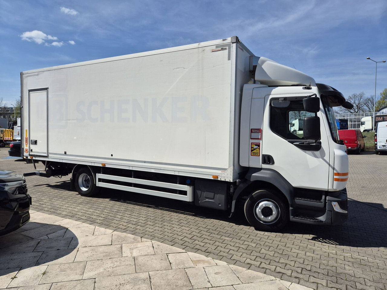 Renault D Gama 12.220 / LOW KM / Euro6 - Box truck: picture 4 Renault D Gama 12.220 / LOW KM / Euro6 - Box truck: picture 4