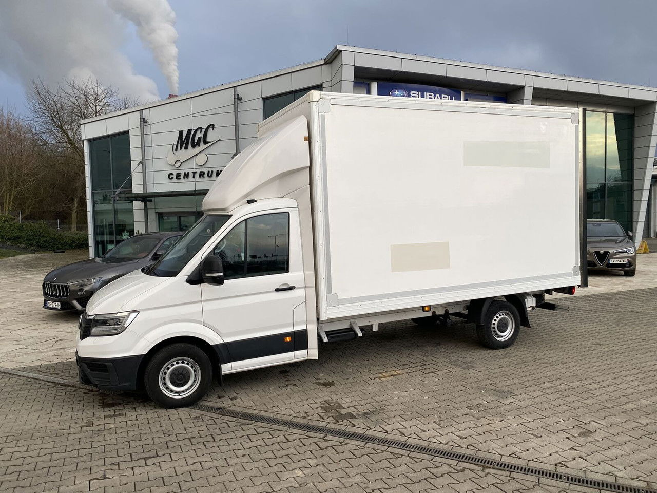 VOLKSWAGEN Crafter 2.0 TDI 177HP / High Container / Lift 750KG / Super Cond - Closed box van: picture 1 VOLKSWAGEN Crafter 2.0 TDI 177HP / High Container / Lift 750KG / Super Cond - Closed box van: picture 1