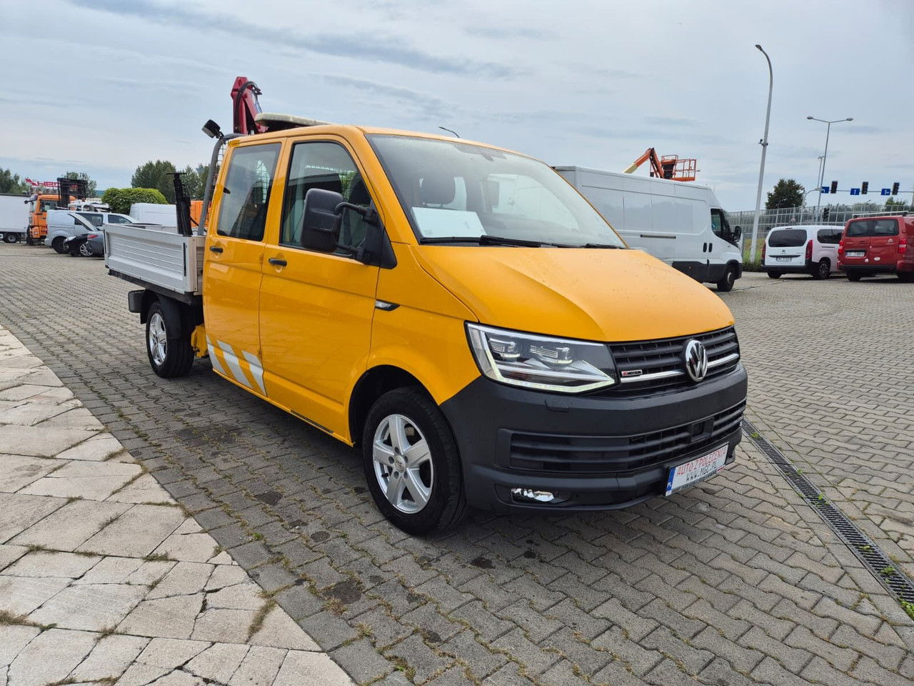 VOLKSWAGEN Transporter T6 / 4X4 / Long / Doka / NEW Service - Open body delivery van: picture 4 VOLKSWAGEN Transporter T6 / 4X4 / Long / Doka / NEW Service - Open body delivery van: picture 4