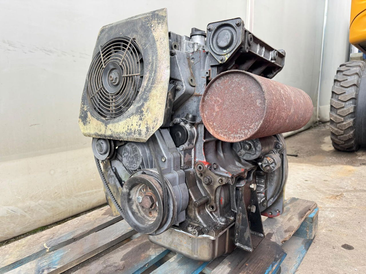 Deutz Engine F3L 1011 F - 2006 Year - Damaged - Engine for Construction machinery: picture 2 Deutz Engine F3L 1011 F - 2006 Year - Damaged - Engine for Construction machinery: picture 2