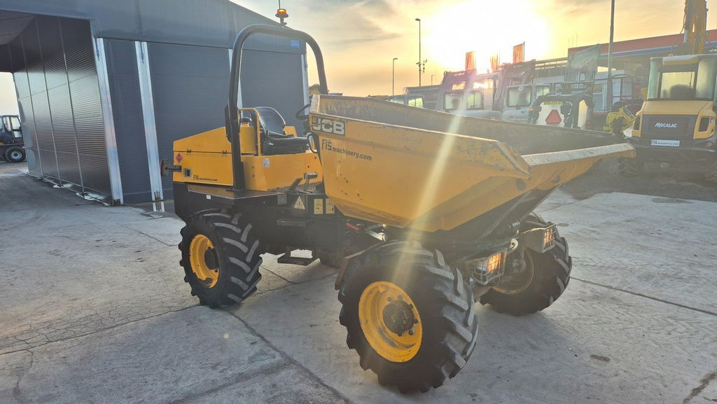 JCB 6TST - 2016 Year - 1585 Working Hours - Mini dumper: picture 5 JCB 6TST - 2016 Year - 1585 Working Hours - Mini dumper: picture 5