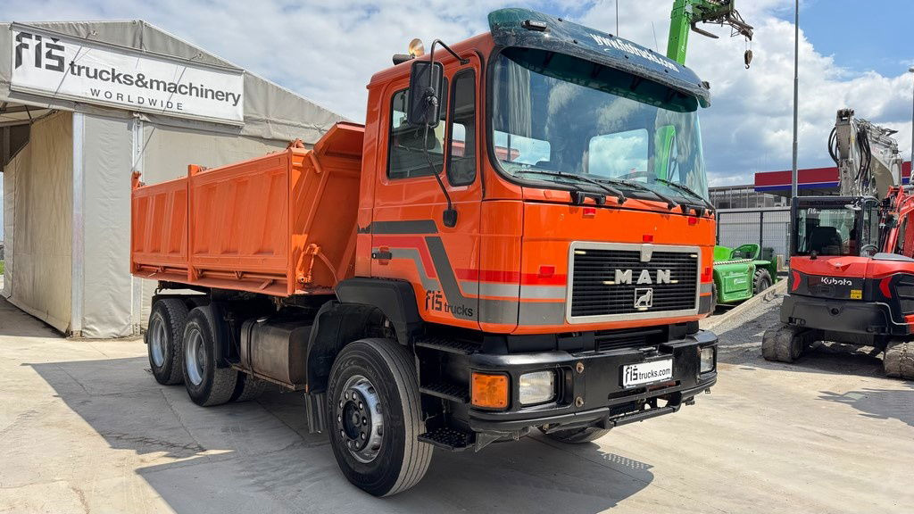 MAN 26.372 6x4 meiller tipper - Tipper: picture 3 MAN 26.372 6x4 meiller tipper - Tipper: picture 3