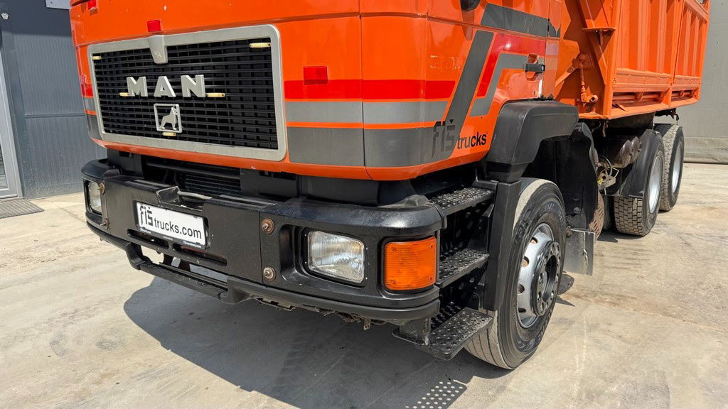 MAN 26.372 6x4 meiller tipper - Tipper: picture 2 MAN 26.372 6x4 meiller tipper - Tipper: picture 2