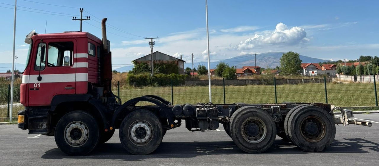 MAN 32.322 8x4 chassis - spring - Cab chassis truck: picture 5 MAN 32.322 8x4 chassis - spring - Cab chassis truck: picture 5