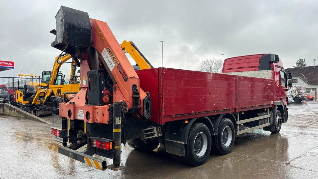 Mercedes-Benz Actros 2644 L 6X4 stake body - Palfinger crane PK18500 - Dropside/ Flatbed truck: picture 5 Mercedes-Benz Actros 2644 L 6X4 stake body - Palfinger crane PK18500 - Dropside/ Flatbed truck: picture 5