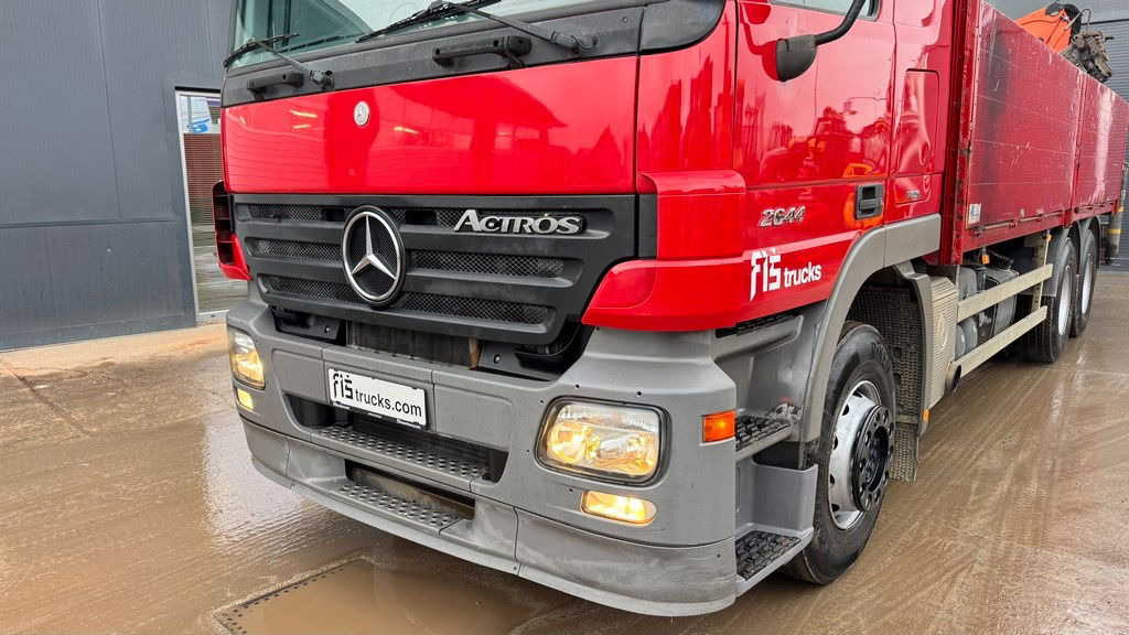 Mercedes-Benz Actros 2644 L 6X4 stake body - Palfinger crane PK18500 - Dropside/ Flatbed truck: picture 2 Mercedes-Benz Actros 2644 L 6X4 stake body - Palfinger crane PK18500 - Dropside/ Flatbed truck: picture 2