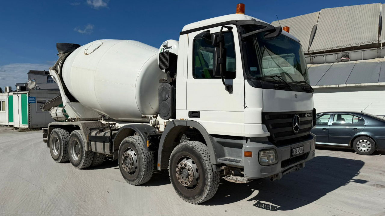 Mercedes-Benz Actros 3536 8x4 beton Schwing mixer 10m3 - Concrete mixer truck: picture 1 Mercedes-Benz Actros 3536 8x4 beton Schwing mixer 10m3 - Concrete mixer truck: picture 1