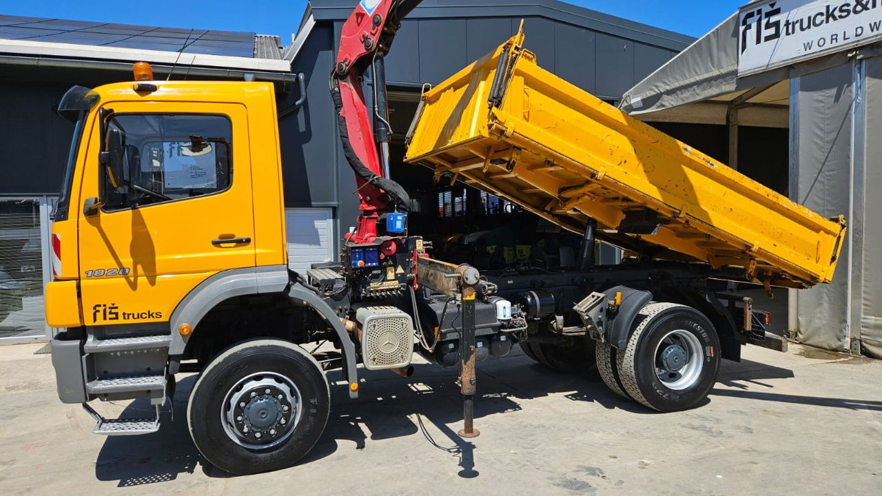 Mercedes-Benz Atego 1828 AK meiller tipper 4x4 - crane 9.5M - remote control - Tipper: picture 3 Mercedes-Benz Atego 1828 AK meiller tipper 4x4 - crane 9.5M - remote control - Tipper: picture 3